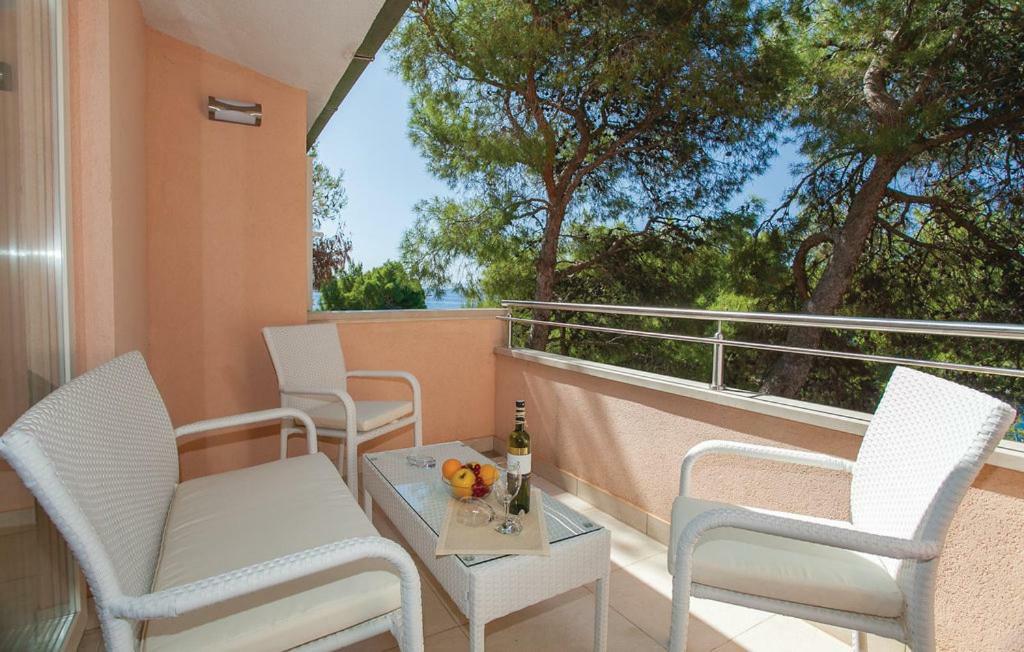Beautiful Apartment By The Sea Prizba Exterior photo